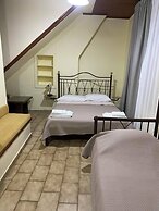 Helena Hotel