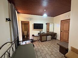 Helena Hotel