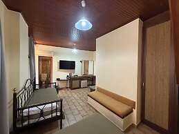 Helena Hotel