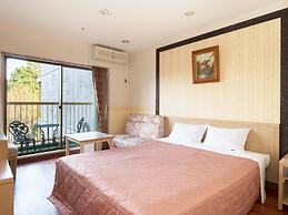 Izu-Kogen Wan Wan Paradise Condominium