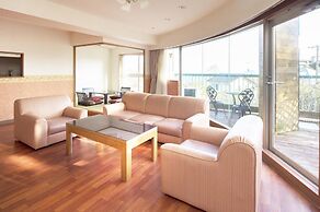 Izu-Kogen Wan Wan Paradise Condominium
