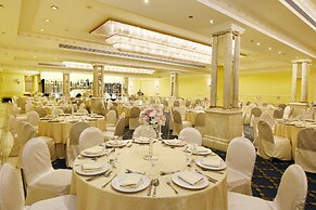 Sunday Suites Excelsior Hotel Deira (formerly Sheraton Deira)
