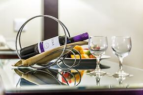 Sunday Suites Excelsior Hotel Deira (formerly Sheraton Deira)
