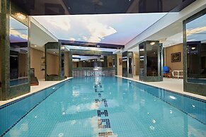 Ilkbal Deluxe Hotel & Spa