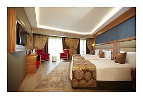 Ilkbal Deluxe Hotel & Spa