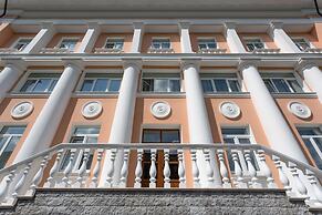 Avetpark Hotel