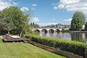River Arts Club