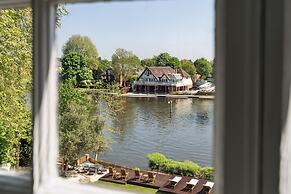River Arts Club