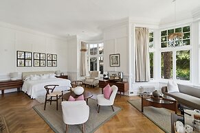 River Arts Club
