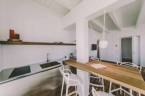 Suite 10 - Home, Design & Spa