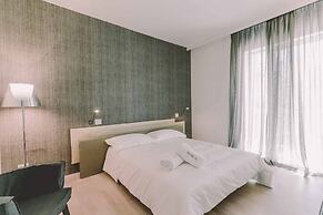 Suite 10 - Home, Design & Spa