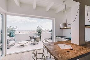 Suite 10 - Home, Design & Spa