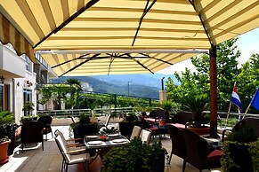 Villa Mila