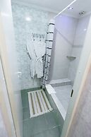 Hotel Nevsky 111