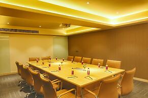 Hotel Saket 27