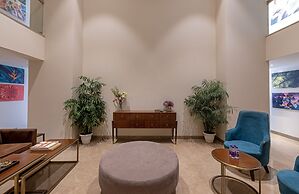 Hotel Saket 27