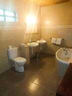 Mara Leisure Camp