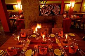 Mara Leisure Camp