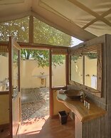Mara Leisure Camp