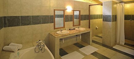 Mara Leisure Camp