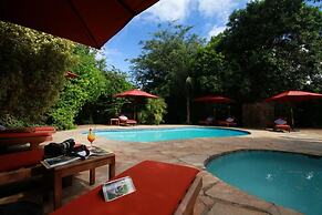 Mara Leisure Camp
