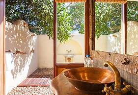 Mara Leisure Camp