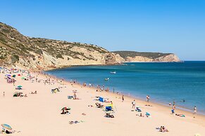 NAU Salema Beach Village