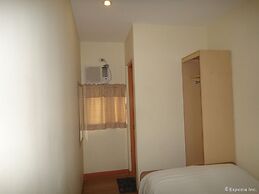 Anri Pension House