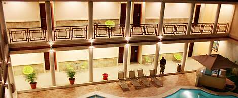 Hotel Plaza Maria