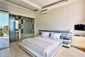 Echo Beach Resort