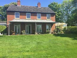 The Hall Farm B & B