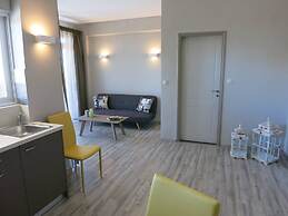 Pantheon Apartments