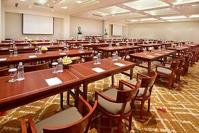 The Bandha Hotel & Suites