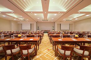 The Bandha Hotel & Suites