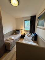 Hotel Iris