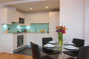 Cleyro Serviced Apartments-Finzels Reach
