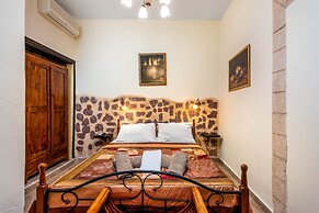 Spot Hotel