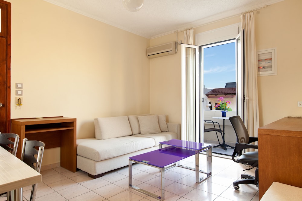 Giorgi's Blue Apartments