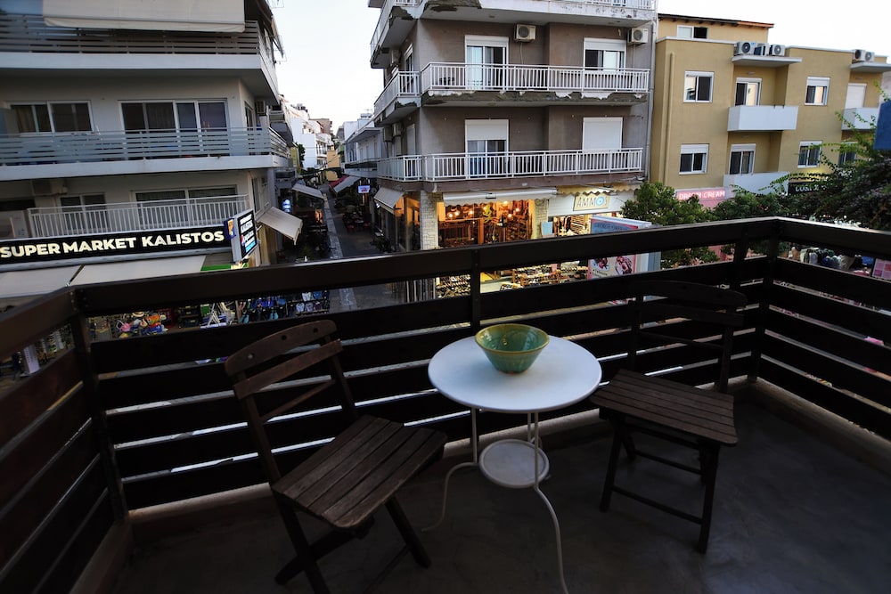 Marnin Apartments
