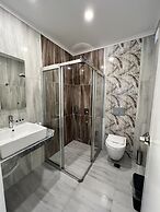Miss Cleopatra Hotel