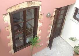 Erietta Suites