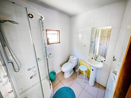 Hostal La Maison