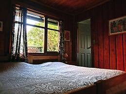 Hostal La Maison