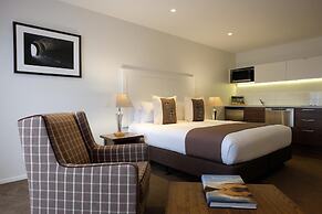 West Meadows Motel