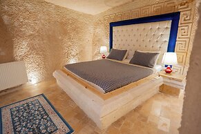 Azure Cave Suites