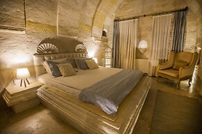 Azure Cave Suites