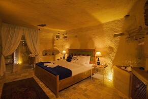 Azure Cave Suites