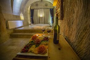 Azure Cave Suites