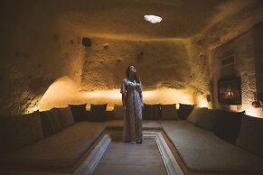 Azure Cave Suites