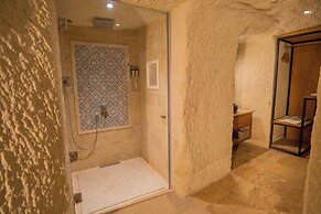 Azure Cave Suites